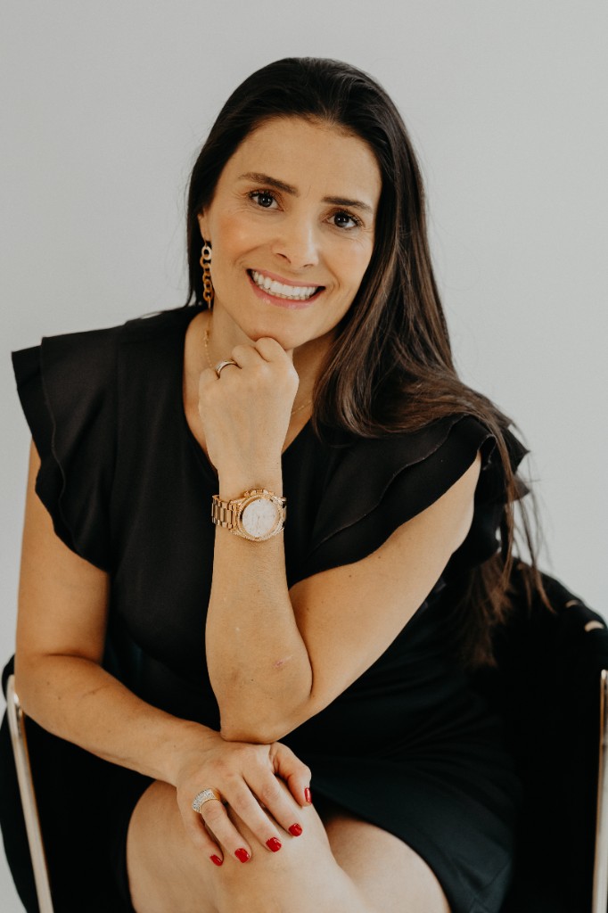 Marly Macedo em ensaio profissional